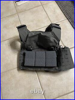 SHELLBACK TACTICAL RAMPAGE 2.0 PLATE CARRIER With Trex Arms 5.56 Placard